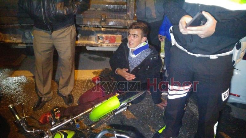 Motosiklet Yayaya Çarptı