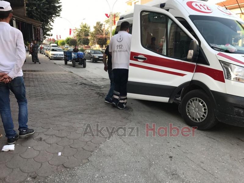 Motosikletten Düşen Genç Hastaneye Kaldırıldı