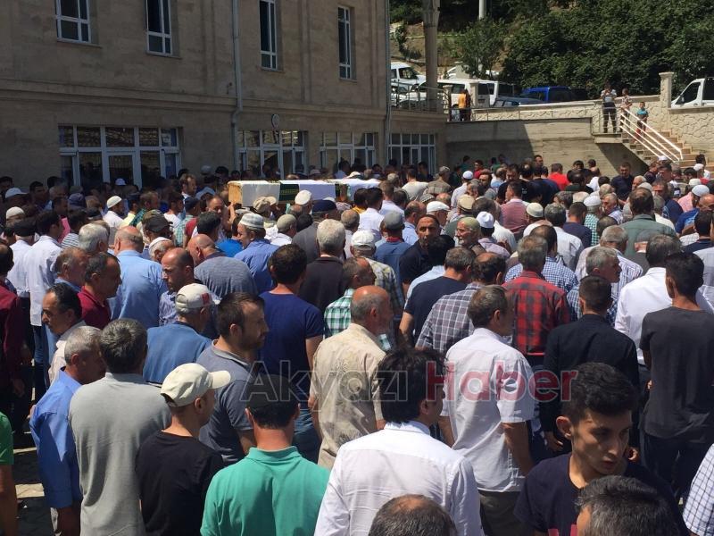 Mücella Ekrem Dualarla Defnedildi