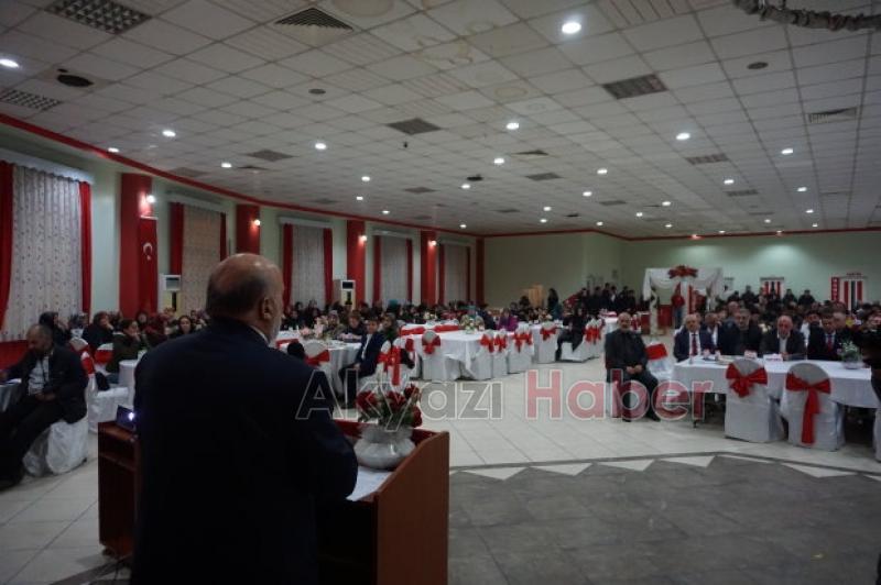 Muhsin Yazıcıoğlu şehadetinin 10 uncu yılında Akyazıda düzenlenen bir etkinlikle anıldı