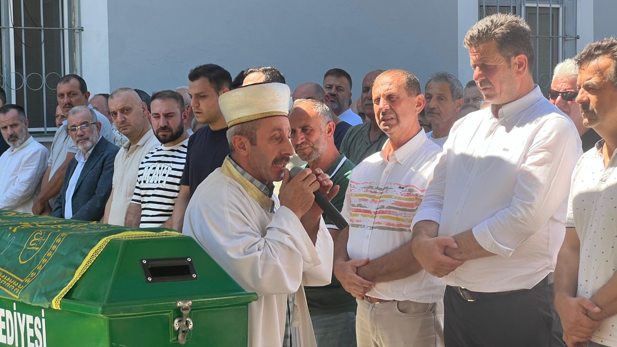 Muhtar Kızıldağ’ın Annesi defnedildi