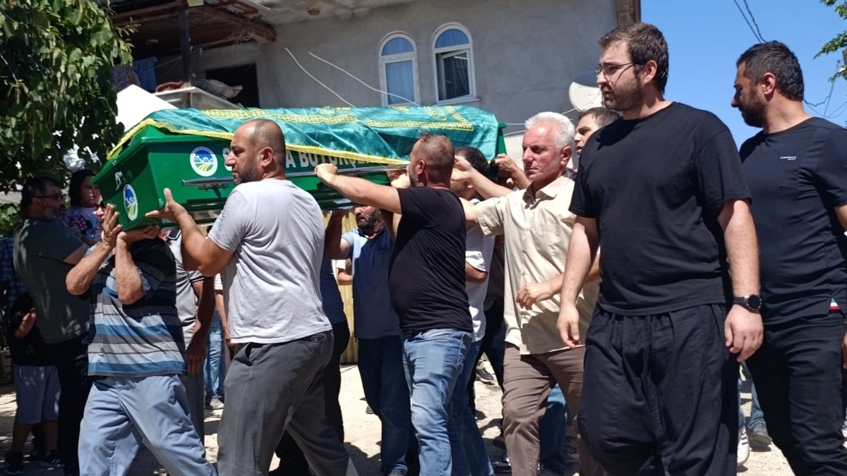 Muhtar Kızıldağ’ın Annesi defnedildi