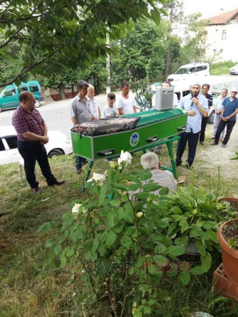 Muhtar Osman Özdağın Teyzesi Son Yolculuğuna Uğurlandı