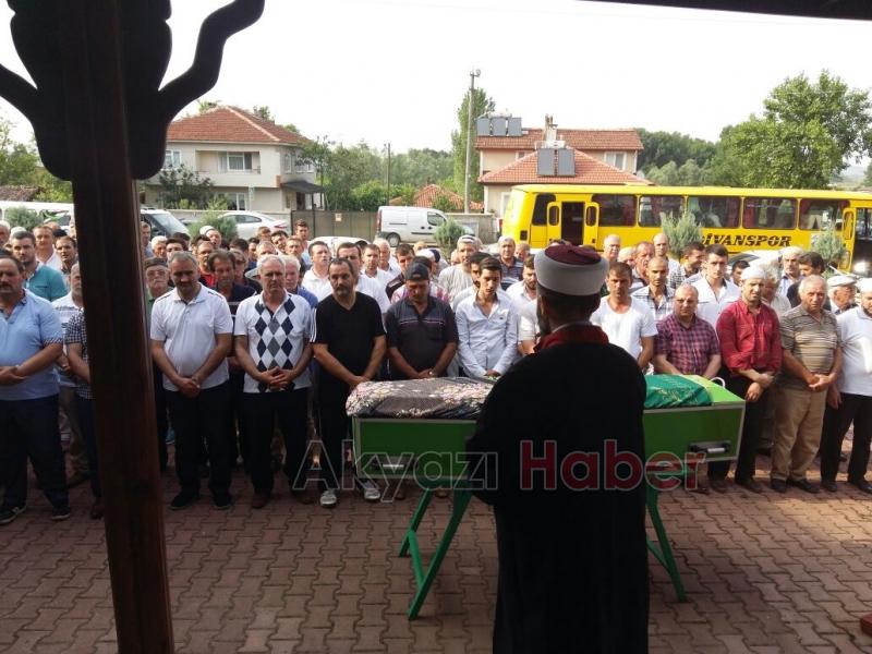 Muhtar Osman Özdağın Teyzesi Son Yolculuğuna Uğurlandı