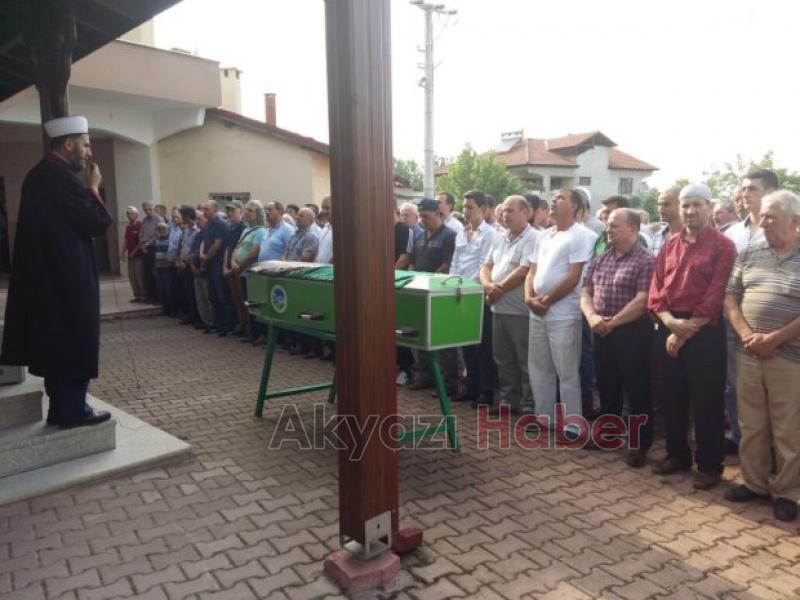 Muhtar Osman Özdağın Teyzesi Son Yolculuğuna Uğurlandı