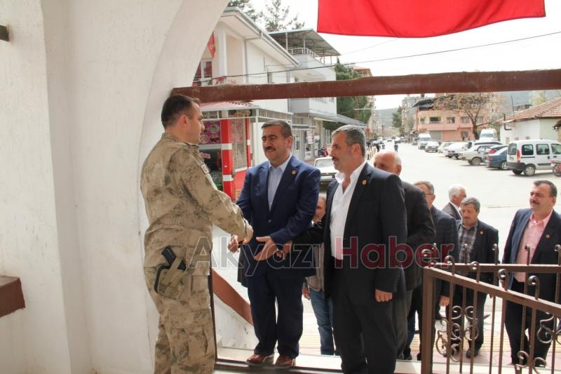 Muhtarlar Akyazı'ya Döndü