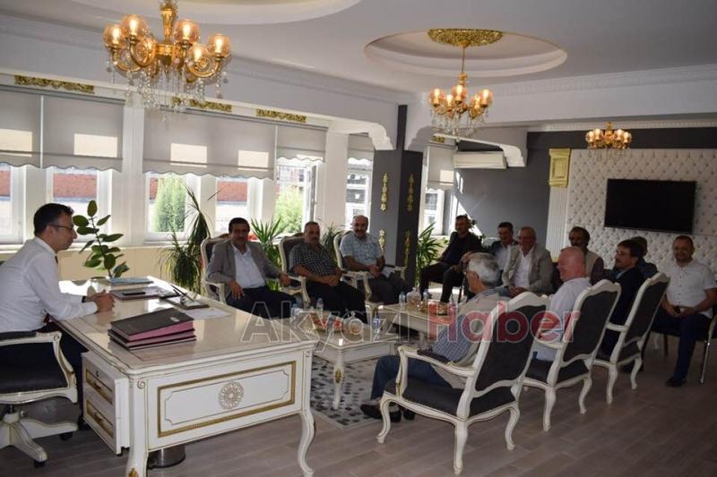 Muhtarlardan Kaymakama hayırlı olsun ziyareti