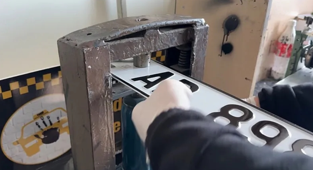 Multimedya, APP plakalar için yeni yönetmelik yolda; İşte detaylar