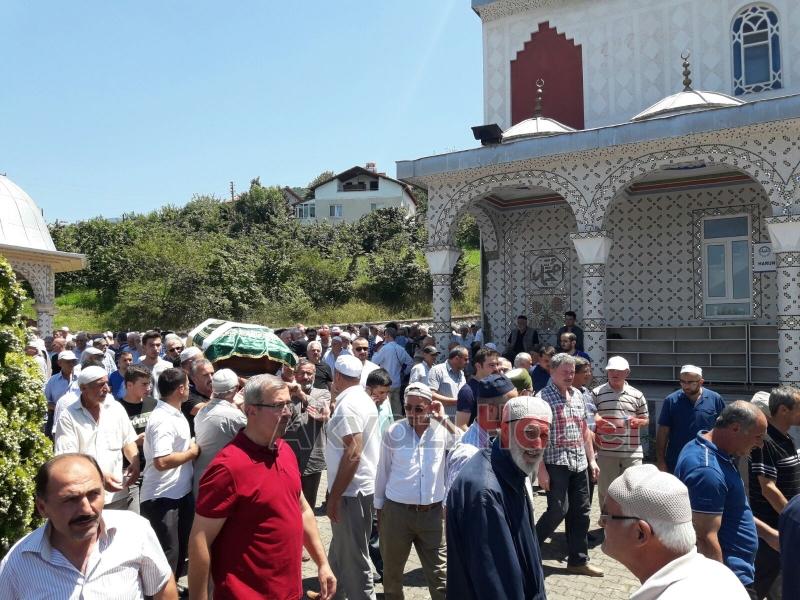 Musa Serdar Defnedildi