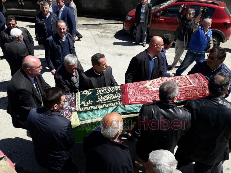 Müzeyyen Uluköylü Defnedildi