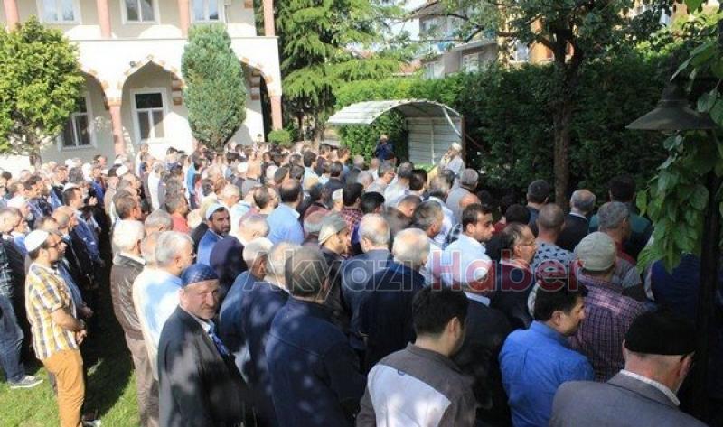 Nafiz Kurt Son Yolculuğuna Uğurlandı