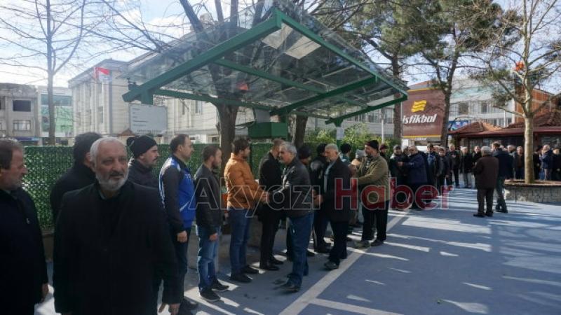 Nail Kahvecinin Annesi Defnedildi