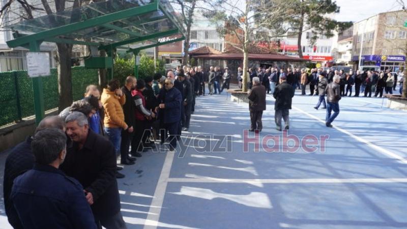 Nail Kahvecinin Annesi Defnedildi