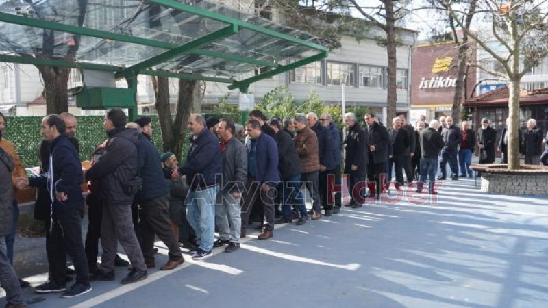 Nail Kahvecinin Annesi Defnedildi