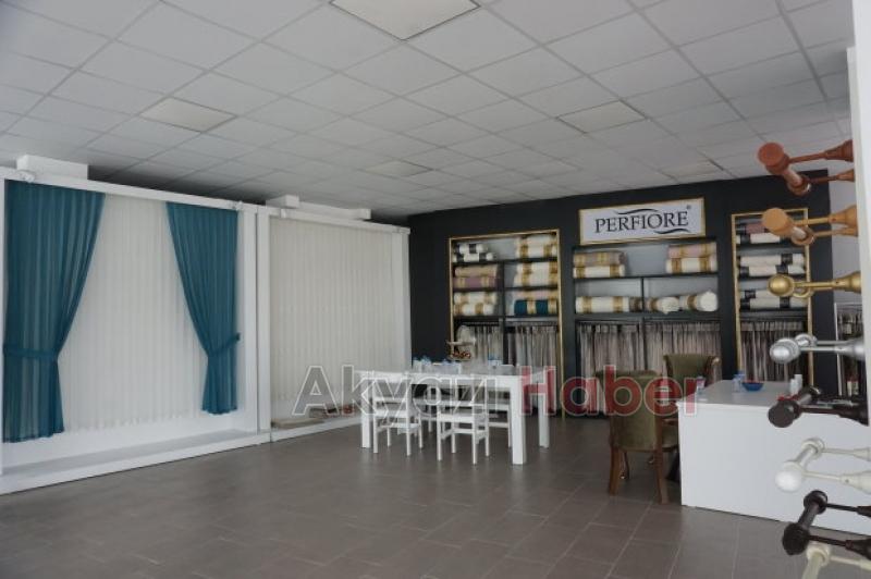 Nayo Perde Dualarla açıldı