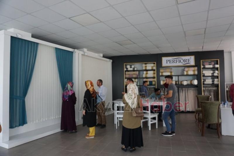 Nayo Perde Dualarla açıldı