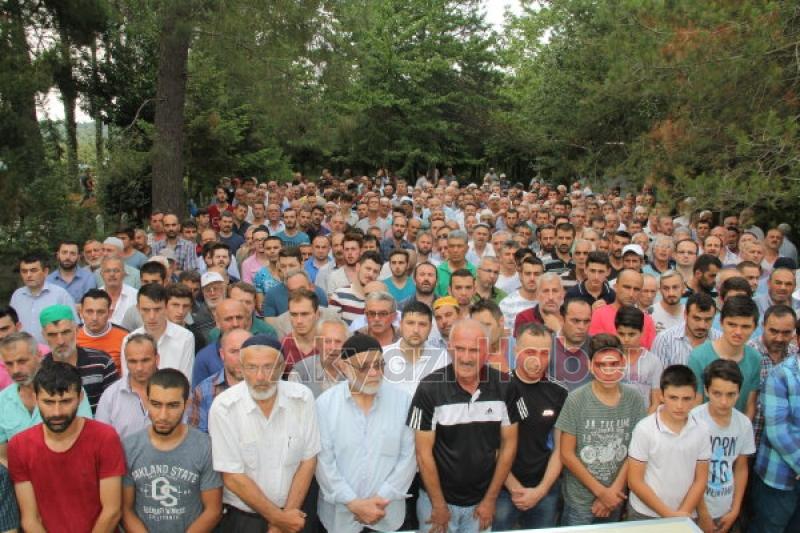 Nebi Karslı Defnedildi