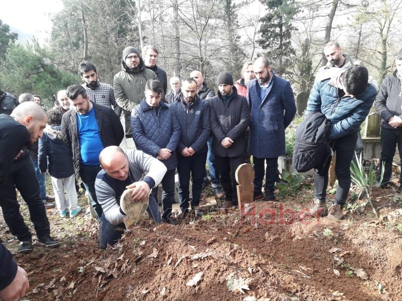 Necati Özkurt Defnedildi