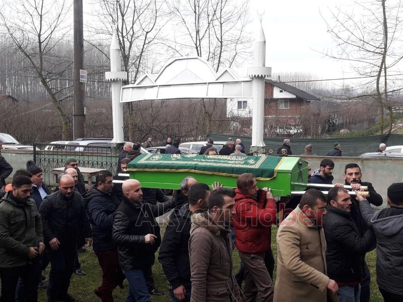 Necati Özkurt Defnedildi