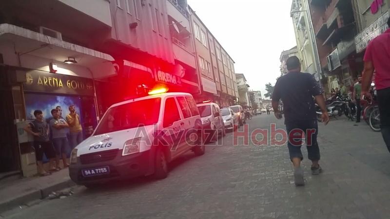 Necati Temel Caddesi'nde Kavga 