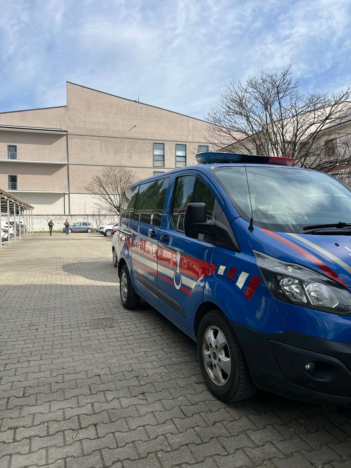 Nefes Kesen Kovalamaca: Aranan Şahıs Kıskıvrak Yakalandı