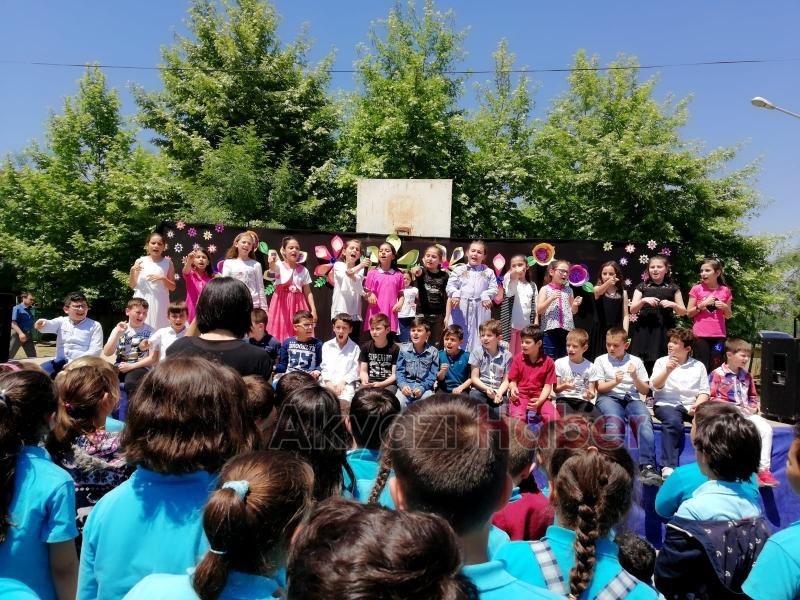 Nevruz Banoğlu İlkokulu'nda Anneler Günü Kutlandı