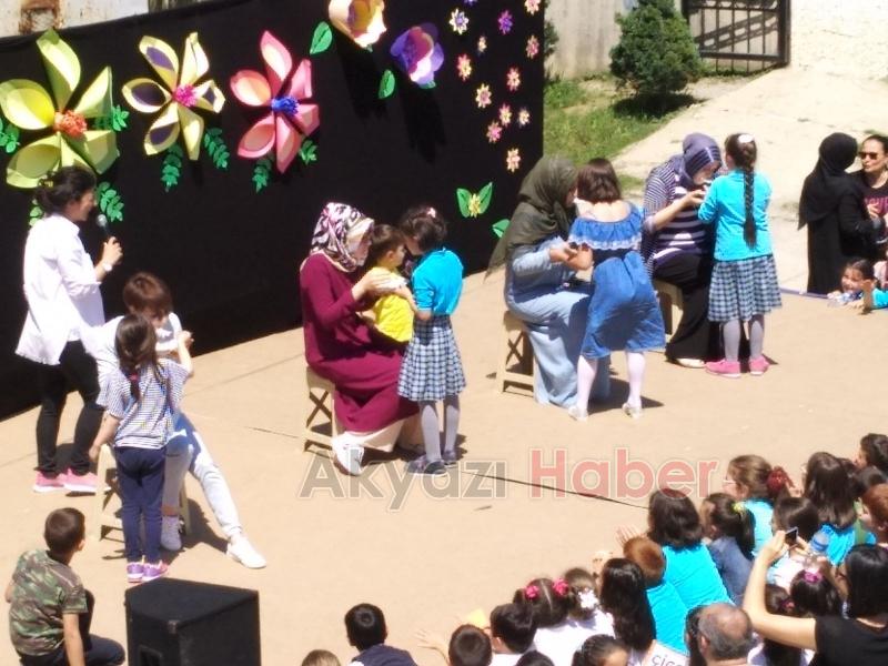 Nevruz Banoğlu İlkokulu'nda Anneler Günü Kutlandı