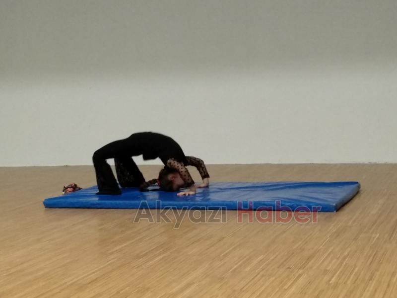 Nevruz Banoğlu İlkokulu öğrencileri yıl sonunda yeteneklerini sergiledi