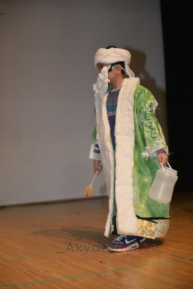 NEVRUZ BANOĞLU’NDAN GERİ DÖNÜŞEN KOSTÜMLER PROJESİ