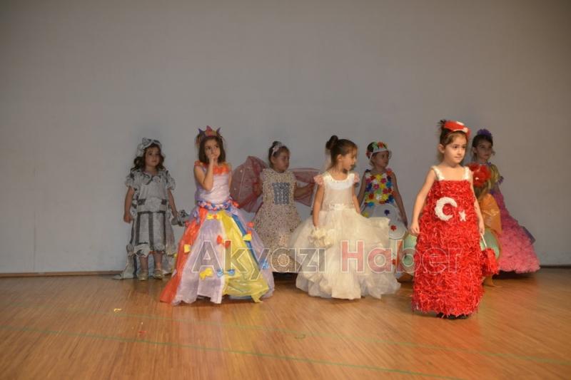 NEVRUZ BANOĞLU’NDAN GERİ DÖNÜŞEN KOSTÜMLER PROJESİ