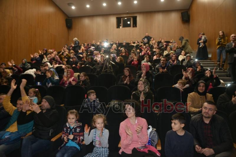 NEVRUZ BANOĞLU’NDAN GERİ DÖNÜŞEN KOSTÜMLER PROJESİ