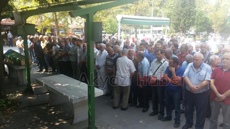 Nevzat Üzbe Dualarla Defnedildi