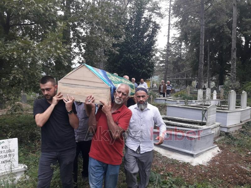 Nevzat Üzbe Dualarla Defnedildi