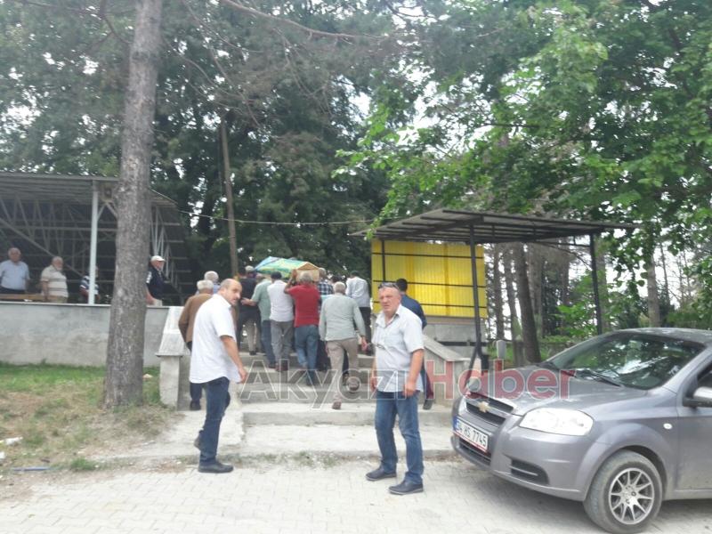 Nevzat Üzbe Dualarla Defnedildi