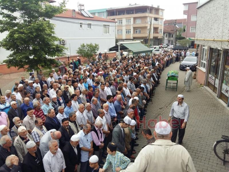 Nezaket Çoşkun Defnedildi