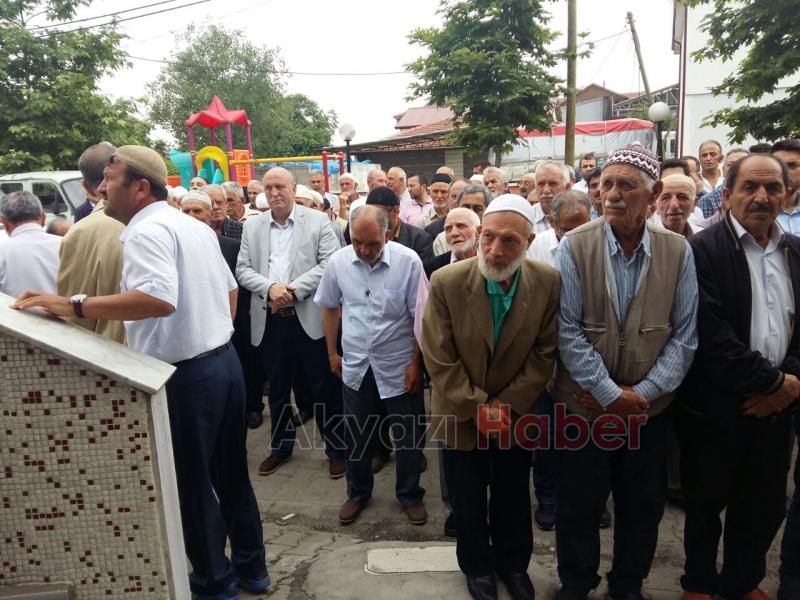 Nezaket Çoşkun Defnedildi