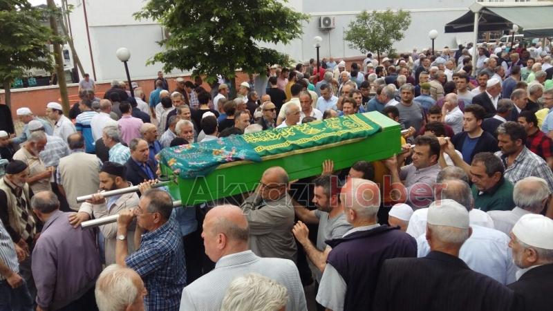 Nezaket Çoşkun Defnedildi