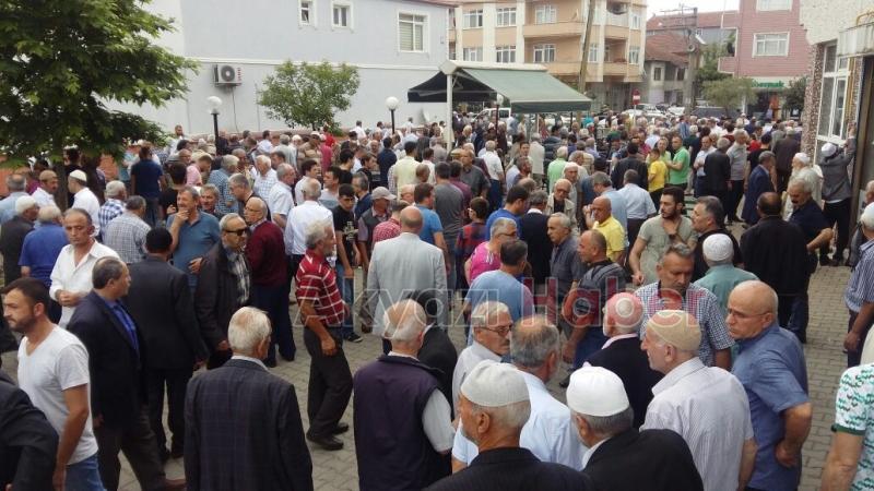 Nezaket Çoşkun Defnedildi