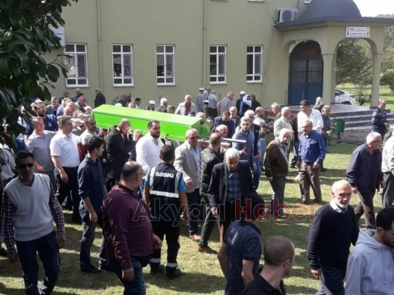 Nezaket Sezgin Defnedildi