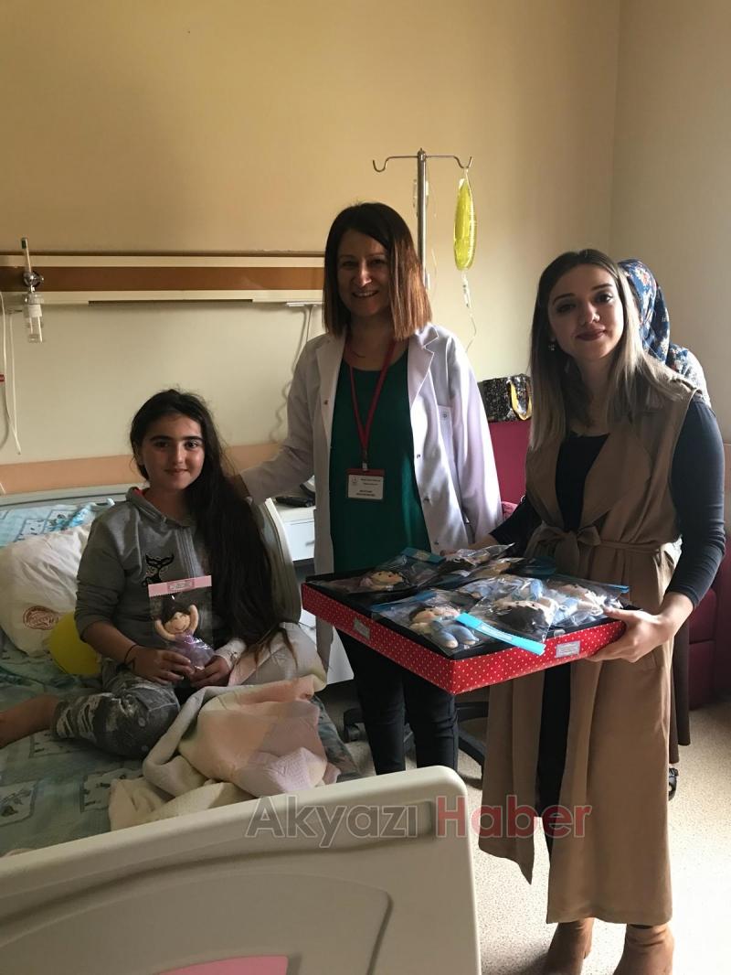 NİLÜFER HATUN MESLEKİ VE TEKNİK ANADOLU LİSESİ DEN ŞiFACI BEBEKLER PROJESi