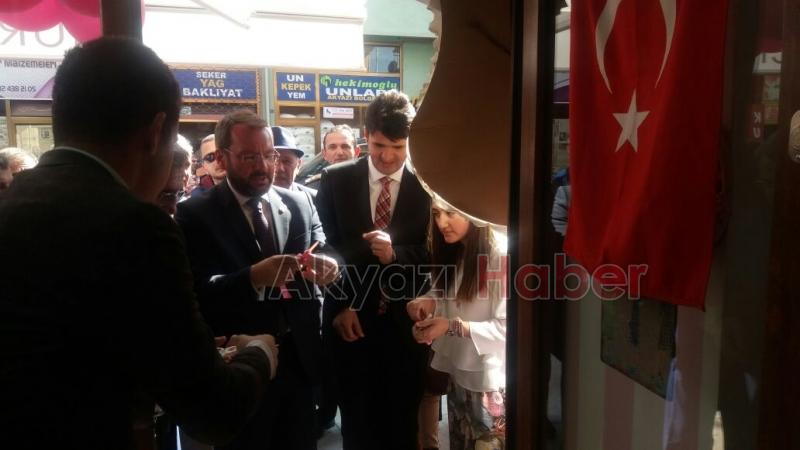 Nurnisa Boutiquee Törenle Açıldı