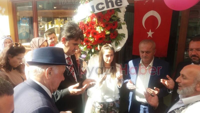 Nurnisa Boutiquee Törenle Açıldı
