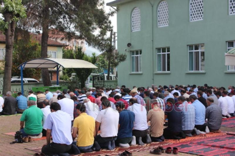 Niyazi Soğukçelik Defnedildi