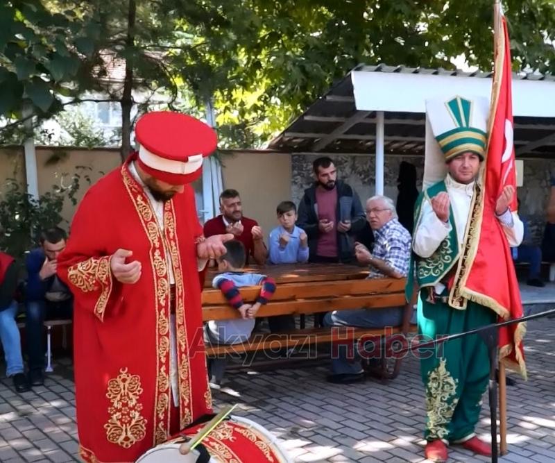 Nurşin Gönüllüler Derneğinden Aşure programı