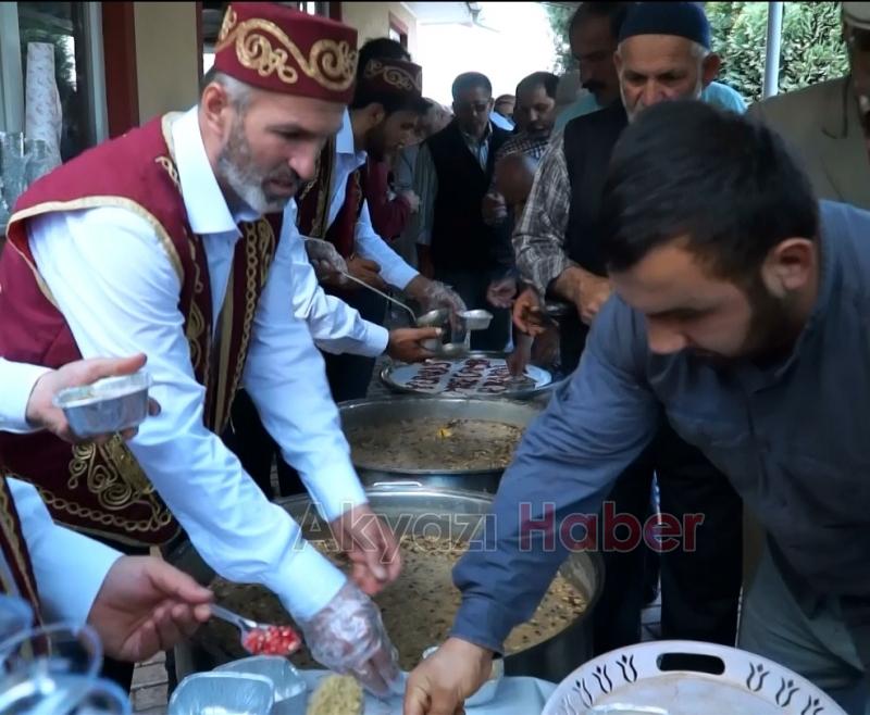 Nurşin Gönüllüler Derneğinden Aşure programı