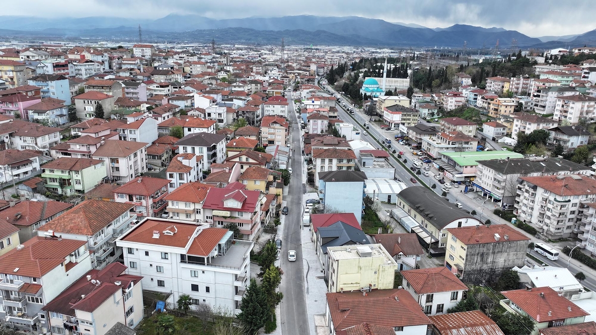 O caddede trafik akışı değişti