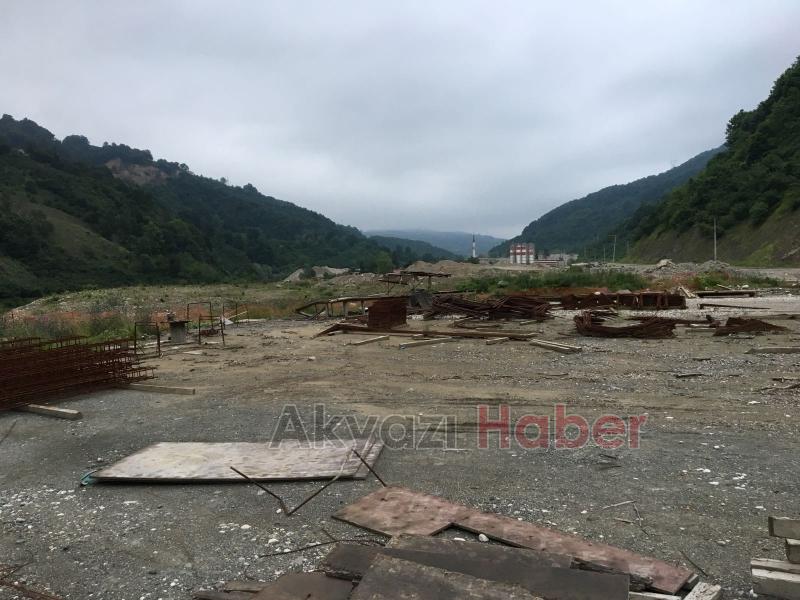 O MAHALLEDE BELİRSİZLİK SÜRÜYOR