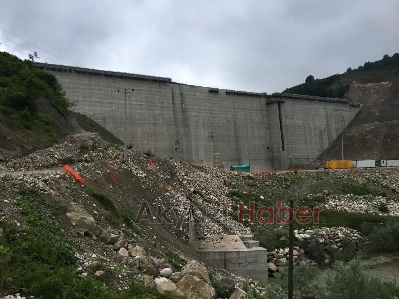 O MAHALLEDE BELİRSİZLİK SÜRÜYOR