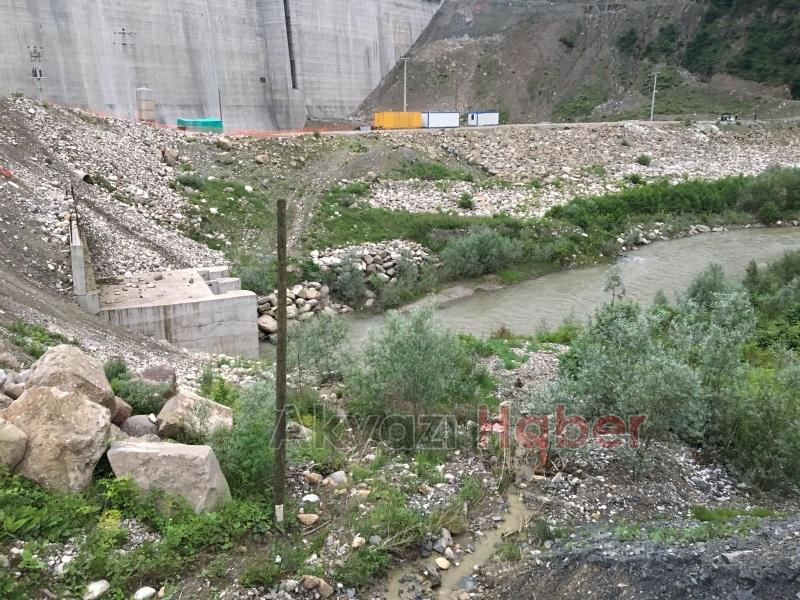 O MAHALLEDE BELİRSİZLİK SÜRÜYOR