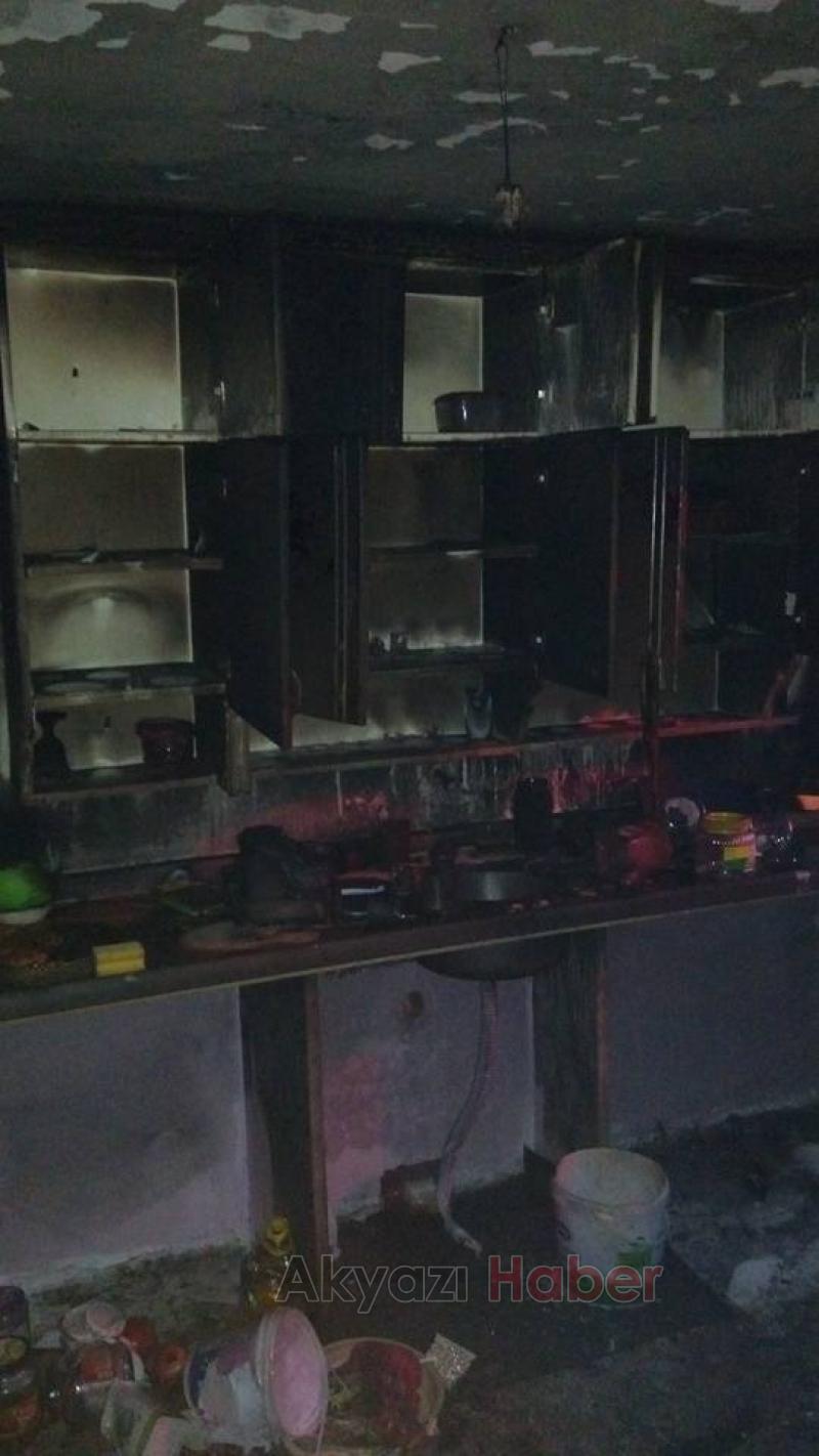 O Yangında Bir Tek Kuran-ı Kerim Yanmadı